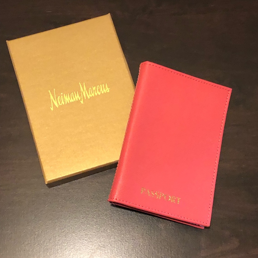 Neiman Marcus coral passport holder NIB